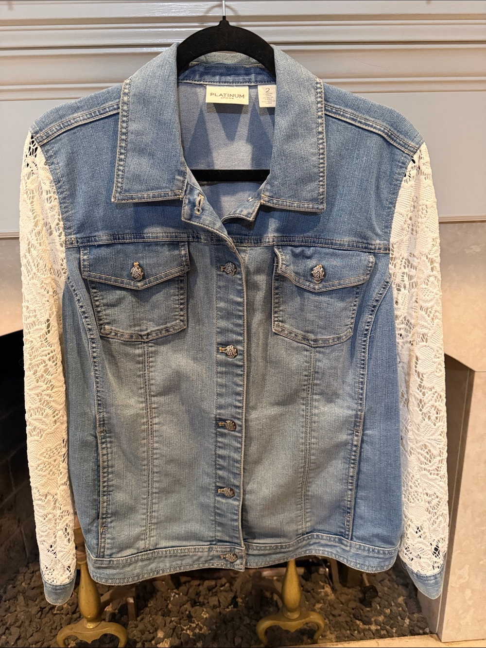 Chico's Light Blue Denim Jacket with White Lace Sleeves size Large (2)